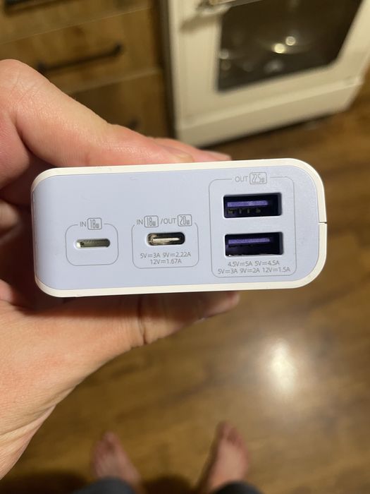 Powerbank на 20000mAh с быстрой зарядкой | Почти новый