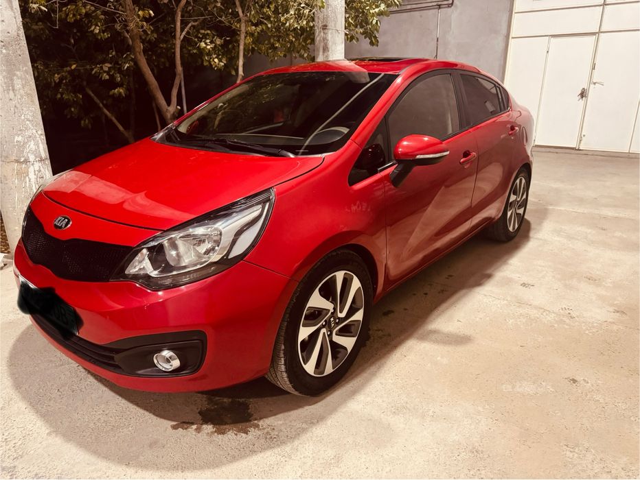 Kia rio 2016 год  -63.000 км пробег