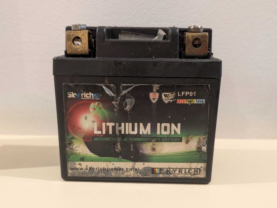 Baterie moto lithium Skyrich 12v 2.4 Ah
