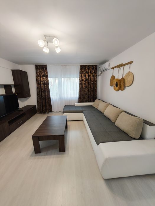 Apartament de închiriat!