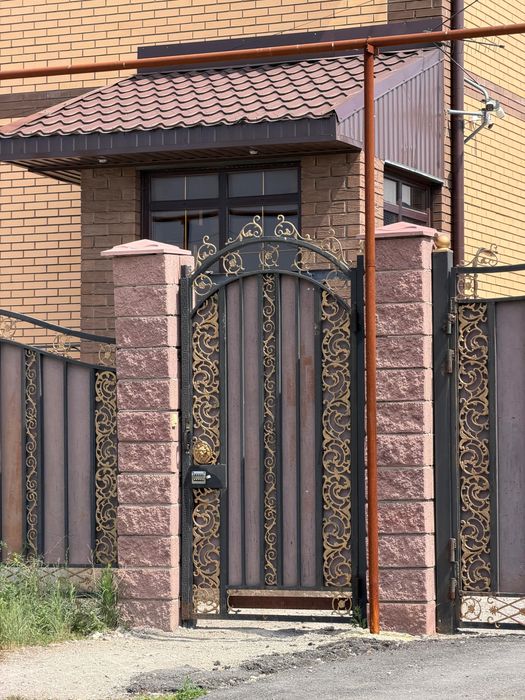 Продам ворота с калиткой