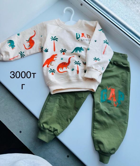 Детские вещи до 2 лет