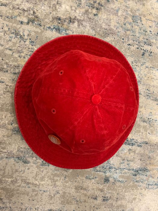 Palarie Supreme rosie