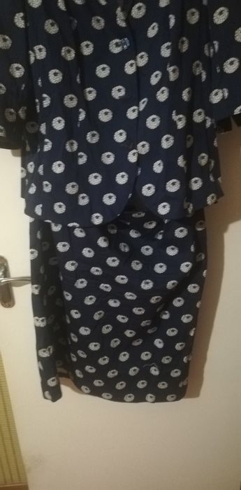 Продам костюм двойку Kalvin Klein