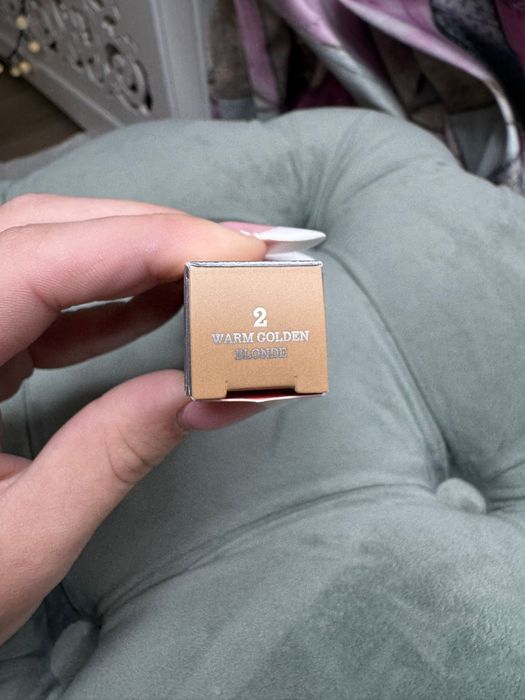 Precisely, my brow wax Benefit-ceară de sprâncene colorată