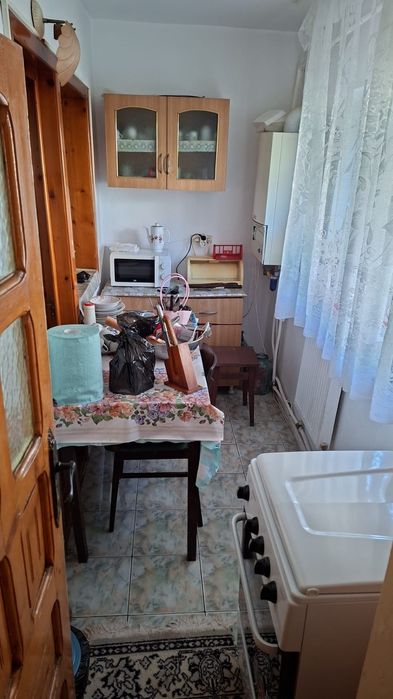 Vând apartament 2 camere în oraș Mărășești