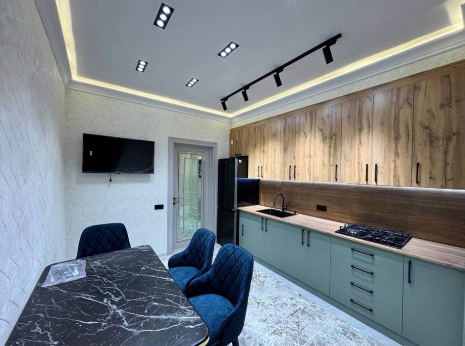 Продается 3 ком. Квартира площадью 103 кв.м. По ул. Амира Темура