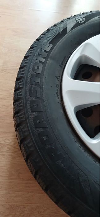 Джанти с гуми с размер 215/70R16