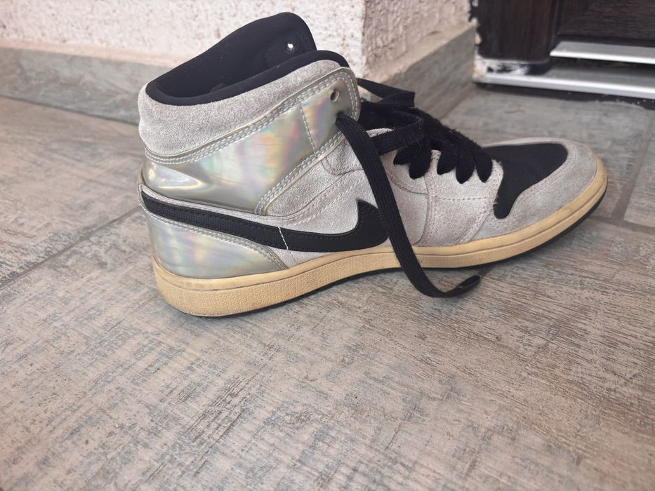 Nike Air Jordan in stare buna, marime 38,5