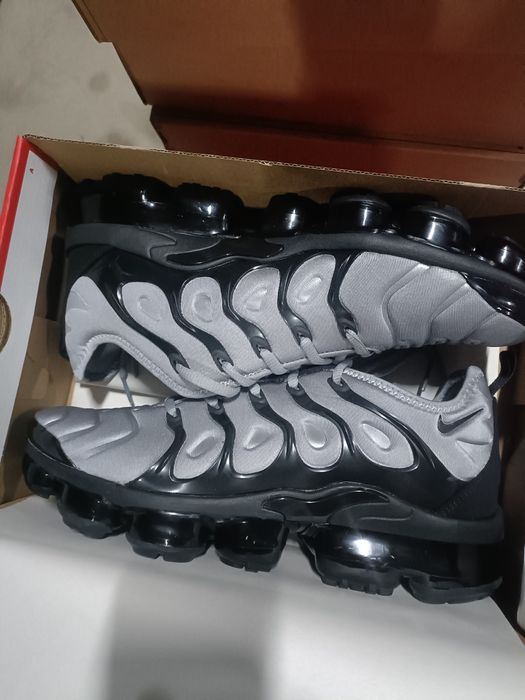 Nike Air Vapormax Plus номер 43,44