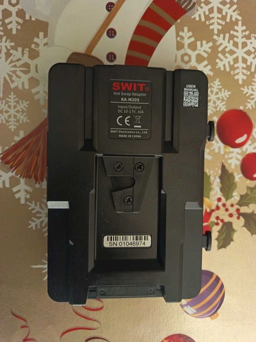 Адаптер за батерии – видео и фото техника -SWIT KA-M20S Hot Swap