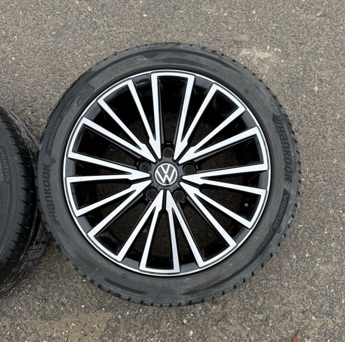 Vând set jante R17 cu anvelope de vară Hankook Ventus Prime4