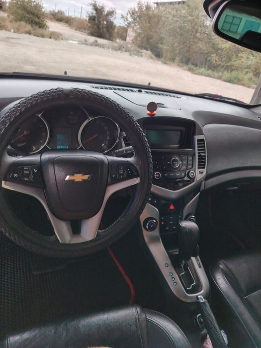 Chevrolet Cruze продам