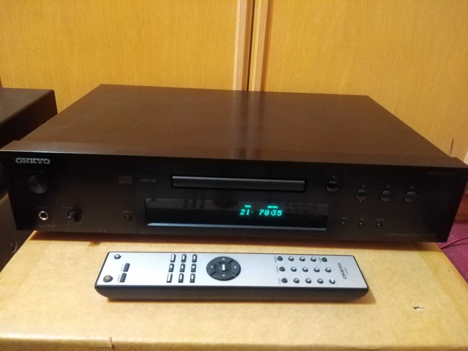 CD player cu telecomanda- Onkyo, Yamaha, Technics