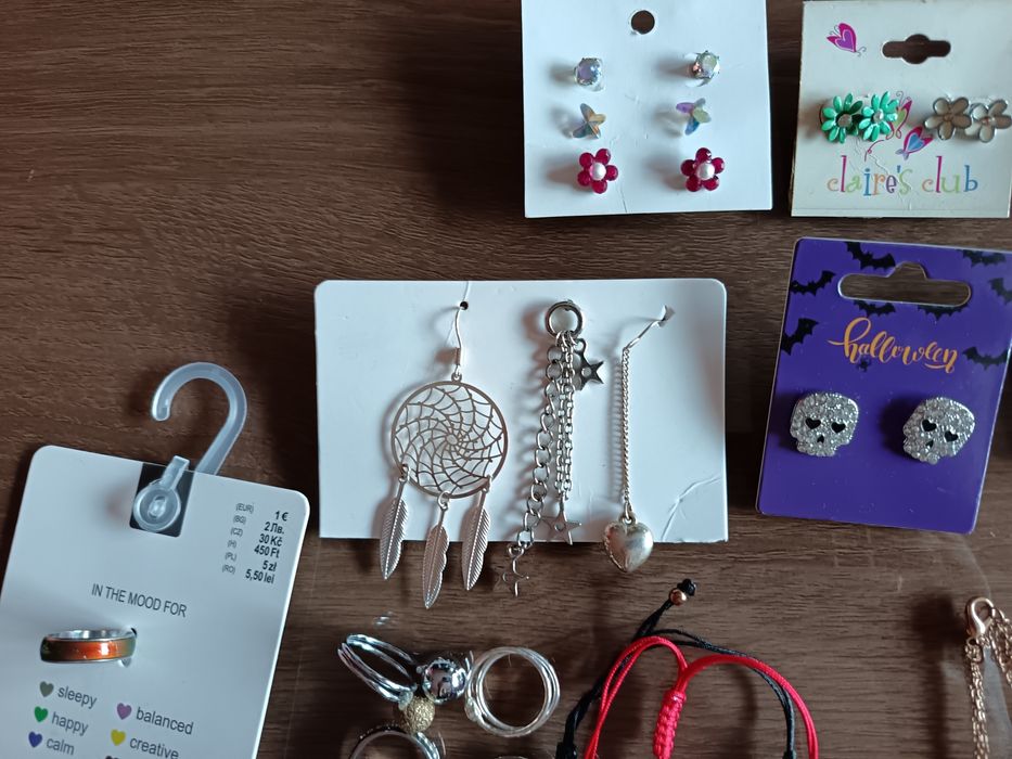 Лот дамски бижута