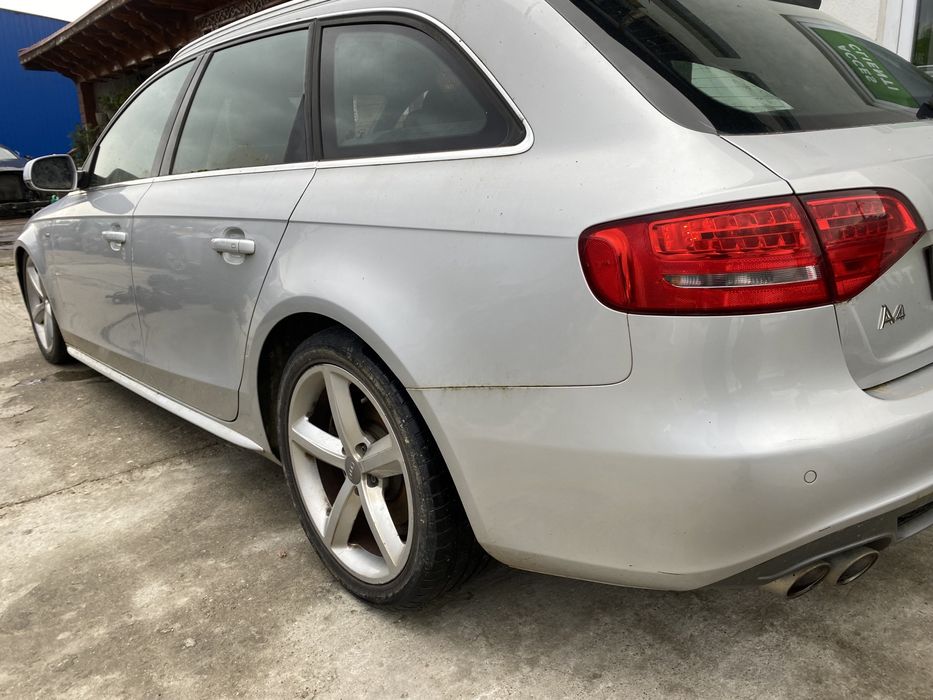 Ușă stânga  față Audi A4 B8 break
