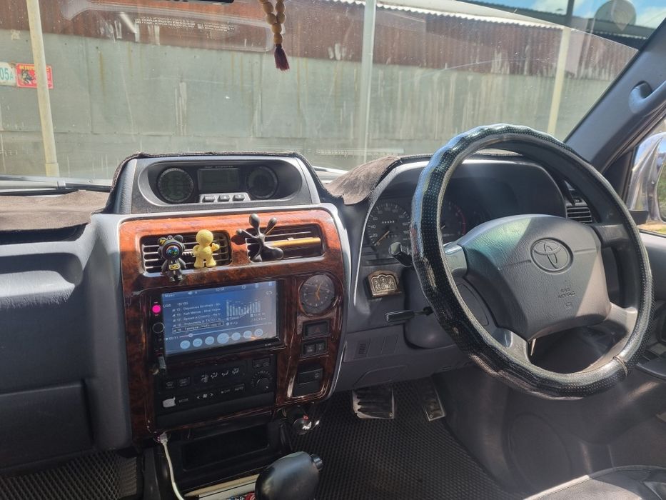 Продам машину Toyota