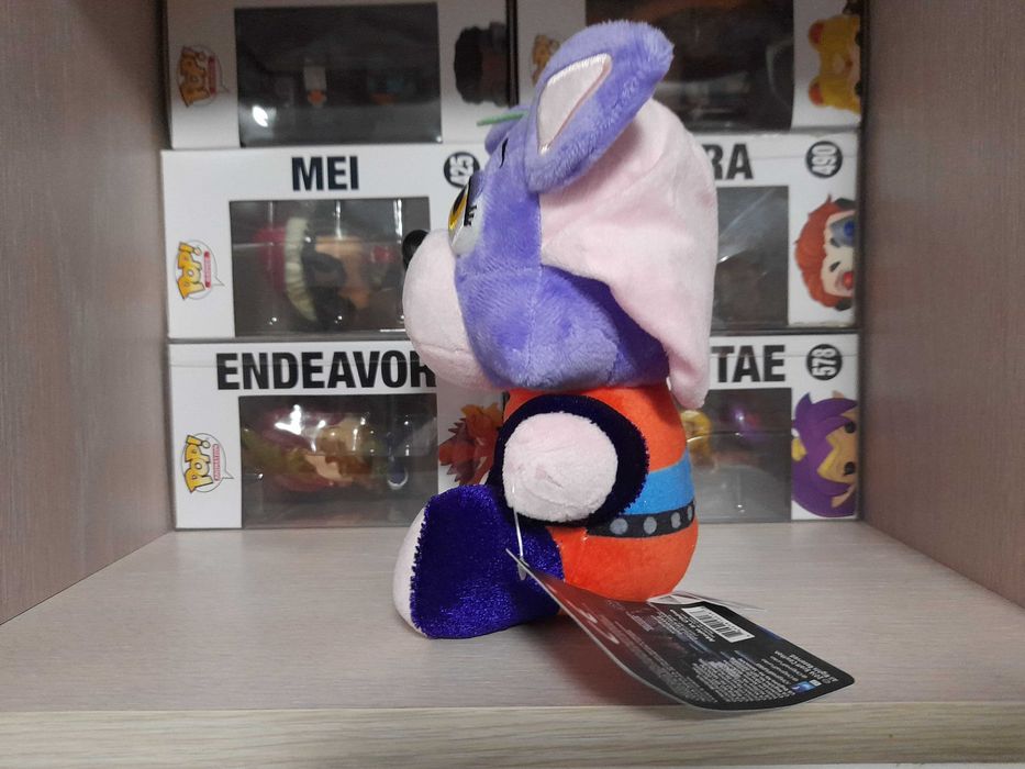 Jucarie Plus Joc Five Nights at Freddy's - Roxanne Wolf