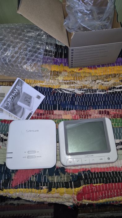 Termostat Salus RT520RF