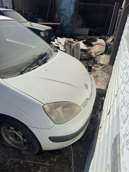 Тойта приус 1999 года