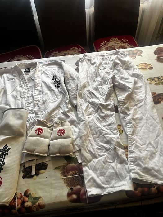 Форма для каратэ полный комлект