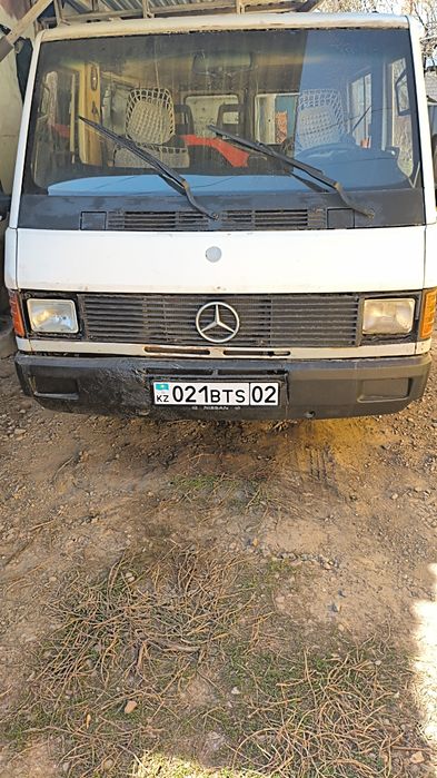 Продам Mercedes MB100 дизель