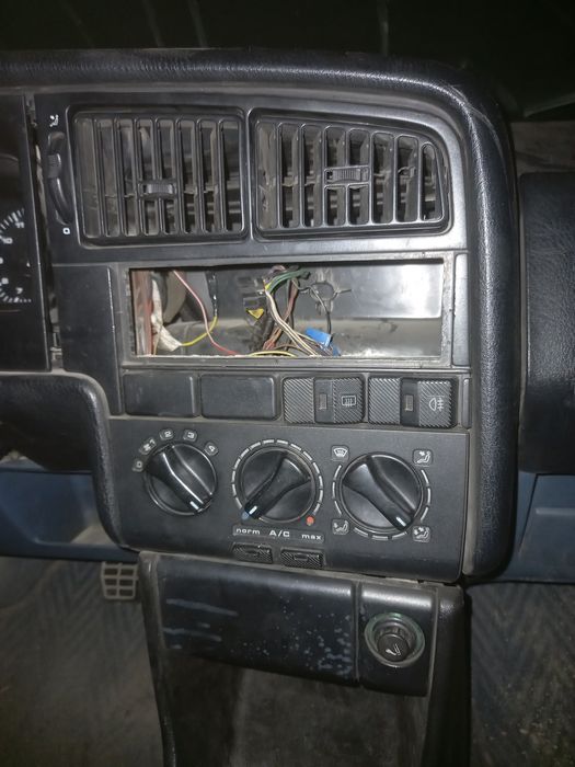 Запчасти Детали Пассат Б-3 1994г.в.