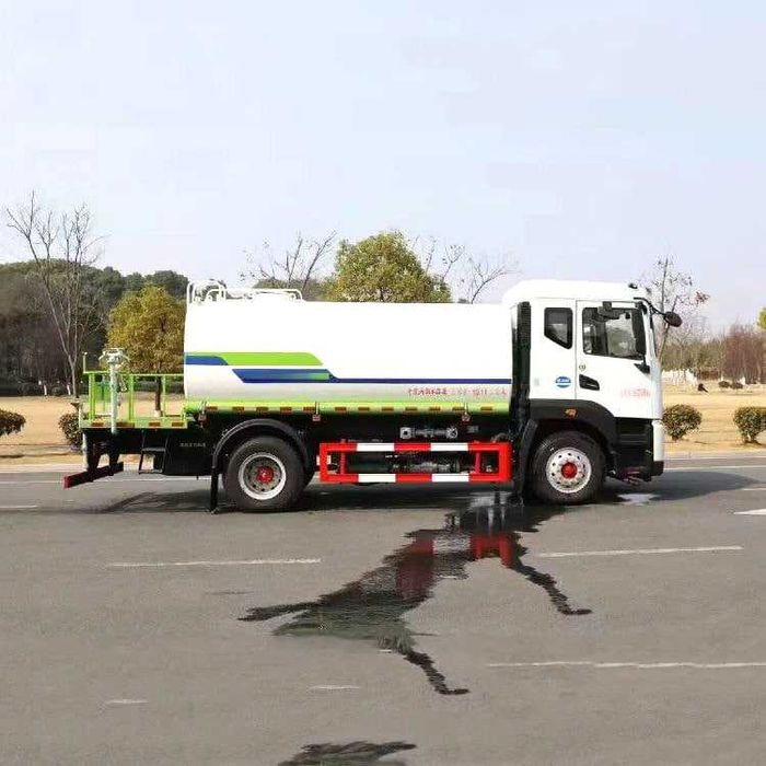 Dongfeng 4x2 Vodovoz 12 tonna  Yangi 2026