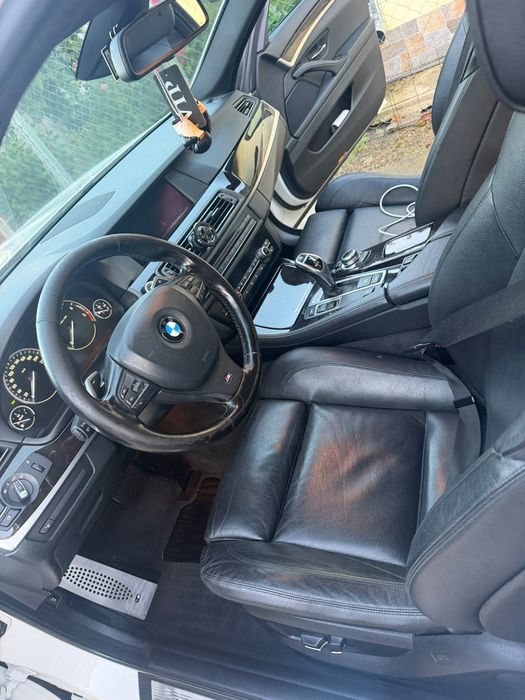 BMW Seria 5 2012 — imagine 2