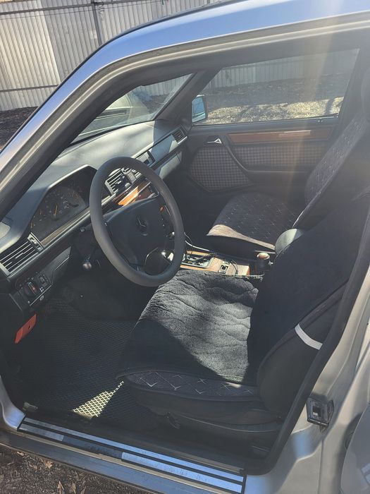 Mersedes 124 продаю