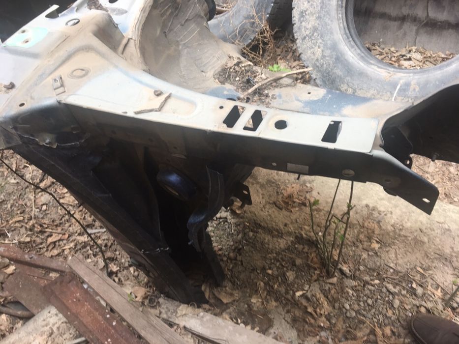 Лонжерон левый Golf 6