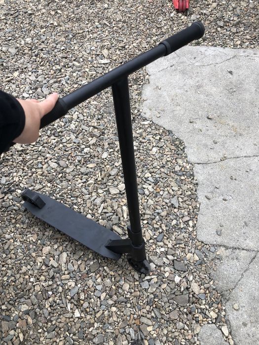 Продам самокат трюковой