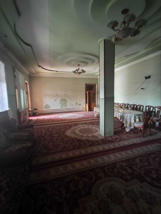 Зангиота Зиёратгохи катта уй 8,5 сотих, 6 хона