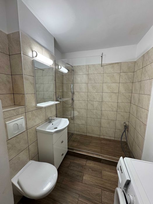 Închiriere apartament 3 camere - Centrul Civic, Brasov - 650€