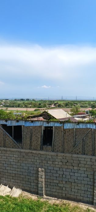 Участок с 2-х этажным домом