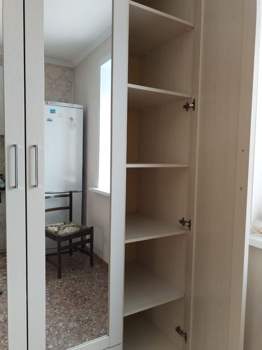 Продам спальный гарнитур