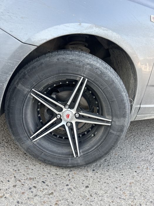 Saka diska vossen215/60/16