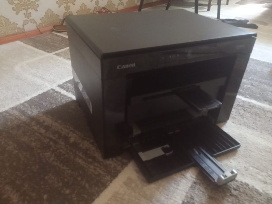 Ноутбук и принтер