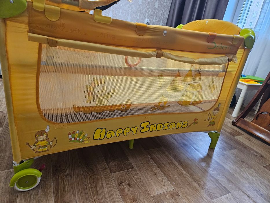 Детская кровать манеж