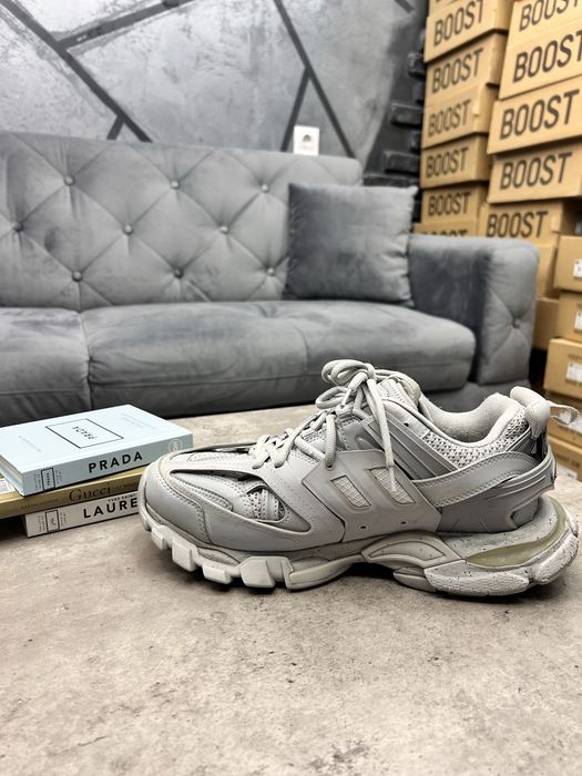 Balenciaga Track