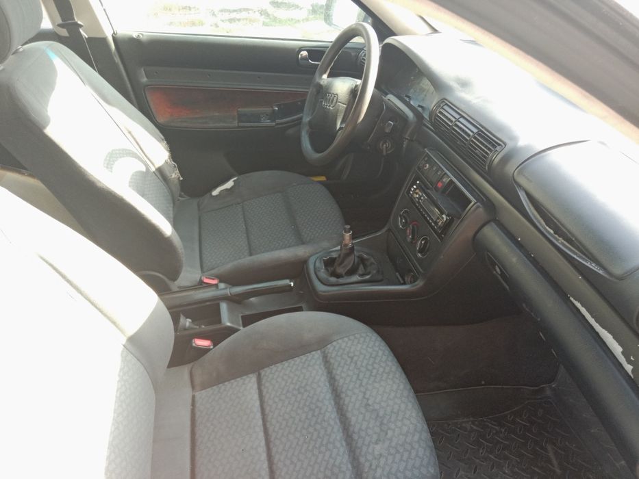 Продам Ауди А4 1995года