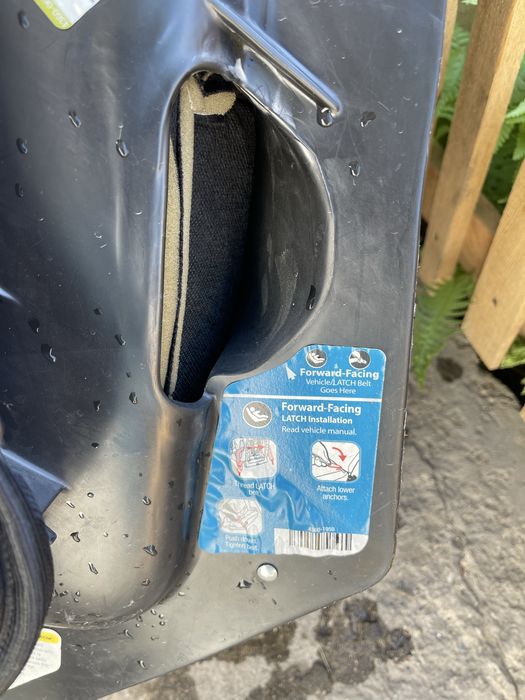 Продам детское авто кресло
