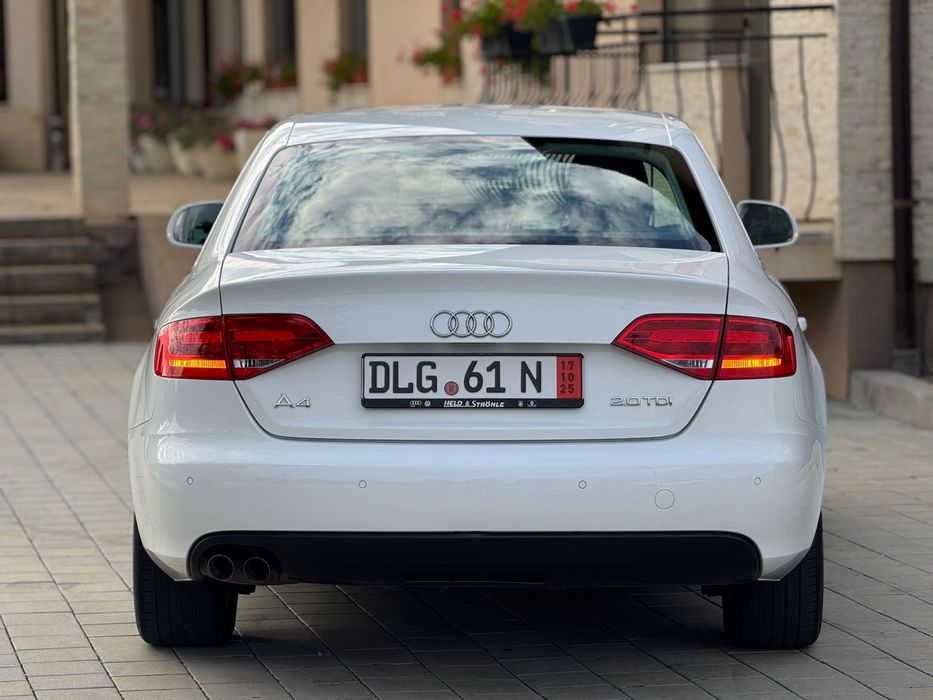 Audi a4 b8 2.0 tdi 143 cp