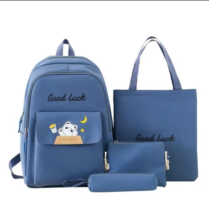 Продам школьные рюкзаки