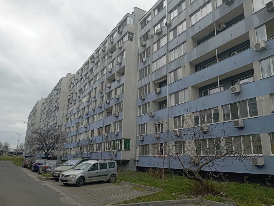 Дава се под наем Двустаен апартамент в Бургас, Славейков - 62 кв.м за 328.95 € - Снимка #2