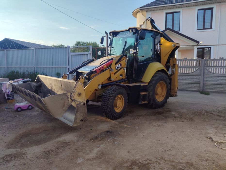 Услуги Экскаватора - Погрузчика CAT 428