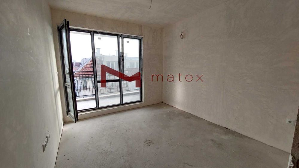 Продава се Двустаен апартамент в Варна, Цветен квартал - 62 кв.м за 2178 €/кв.м - Снимка #7