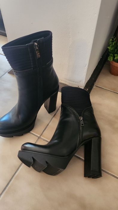 Боти GIANNiI естествена кожа н. 36