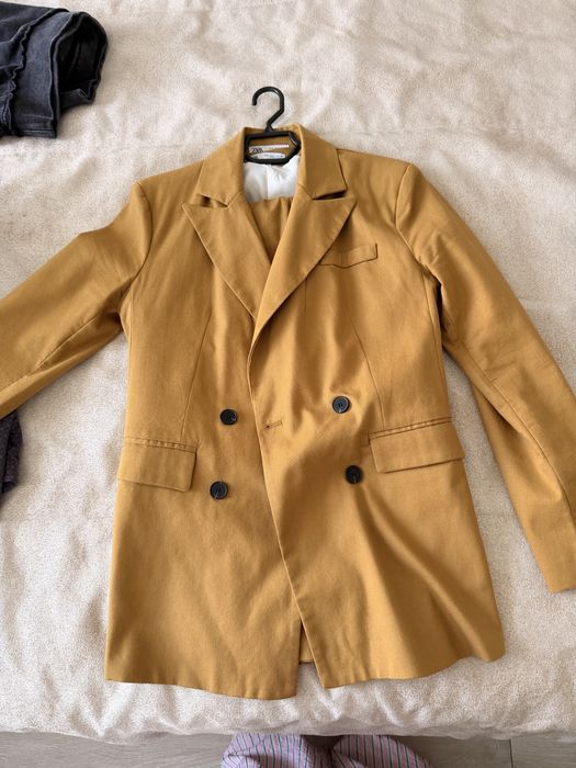 Купите костюм Zara