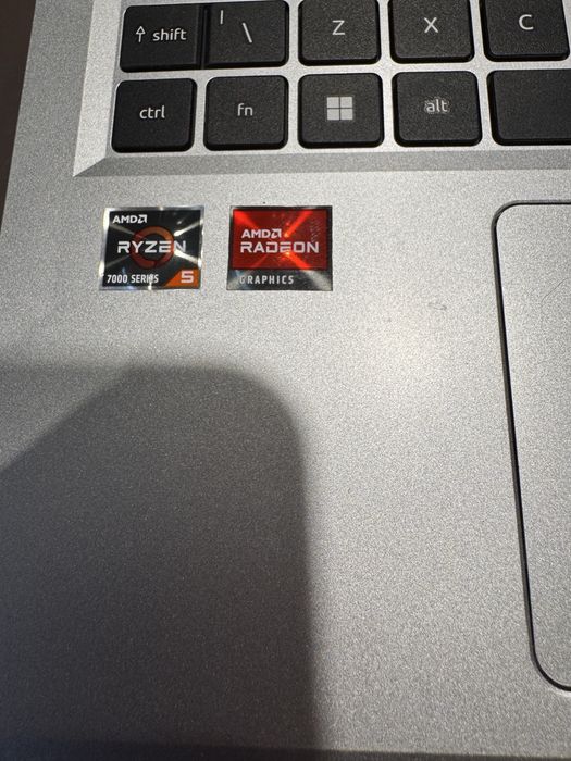 Лаптоп ACER ASPIRE 3-Като нов!!!